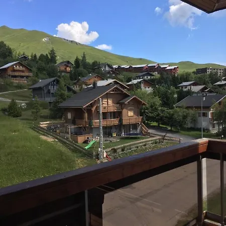 Les Soldanelles Hotel 3*