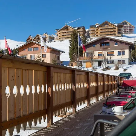 Les Soldanelles Hotel
